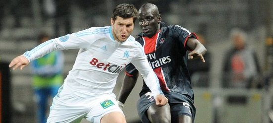  巴黎人关注德比大战，法甲焦点战吸引全球目光